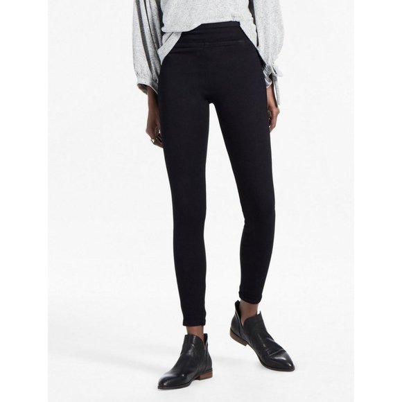 Lucky Brand Denim - LUCKY BRAND High Rise Black Pull On Jeggings